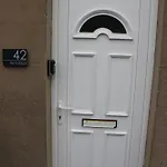 Holiday home The Trafalgar Sleeps 7 Town Centre House *