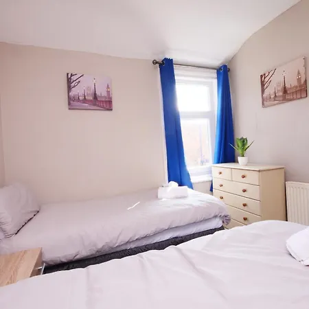 The Trafalgar * סקארבורו