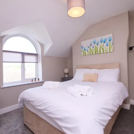 The Trafalgar בית נופש *