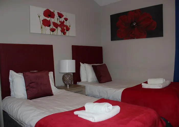 The Trafalgar Sleeps 7 Town Centre House スカーバラ